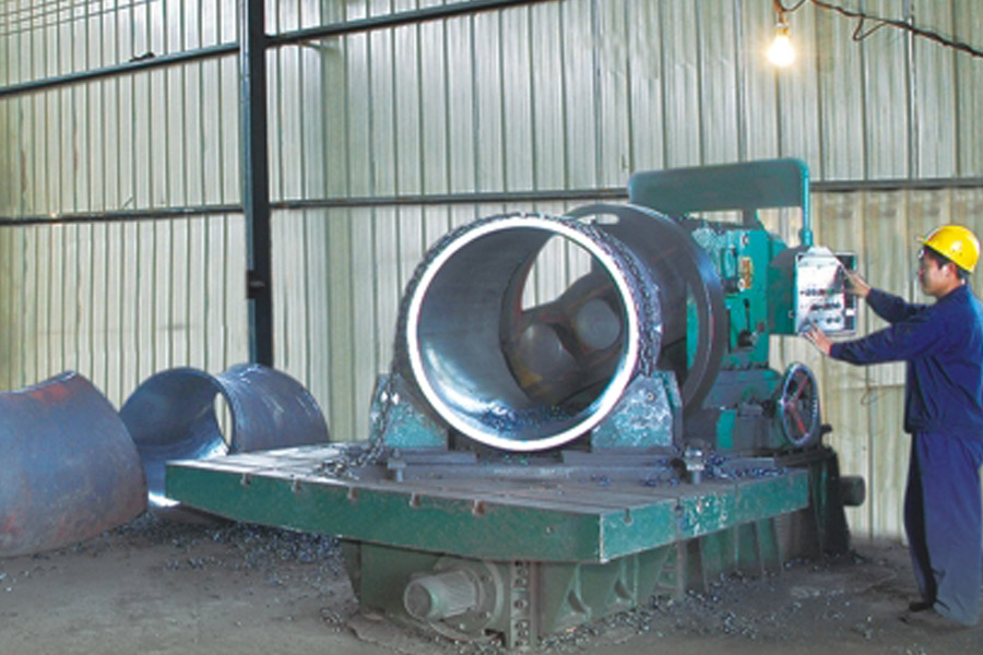 Beveling machine